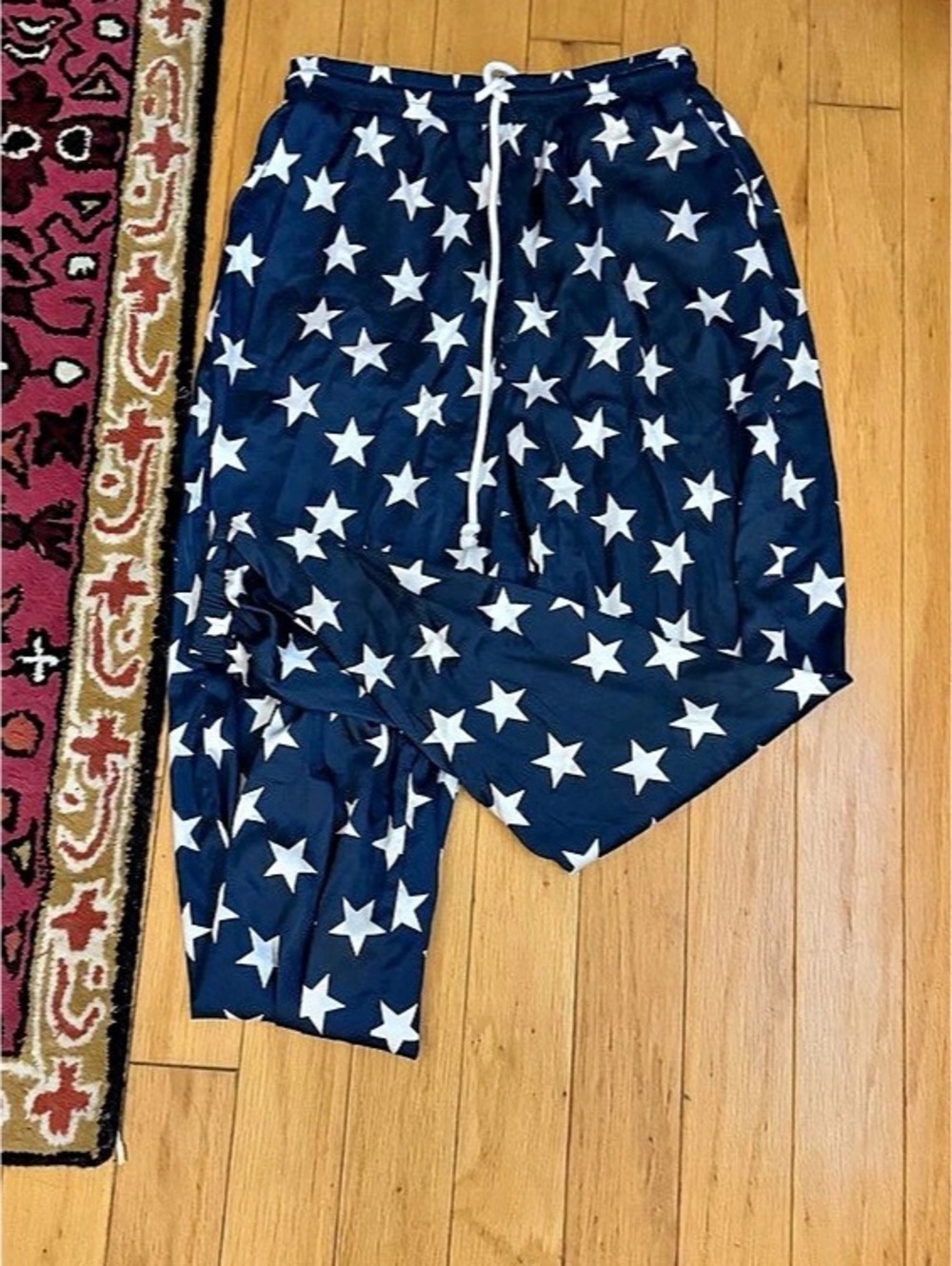 Superdown Star Print silk pants Medium Like New